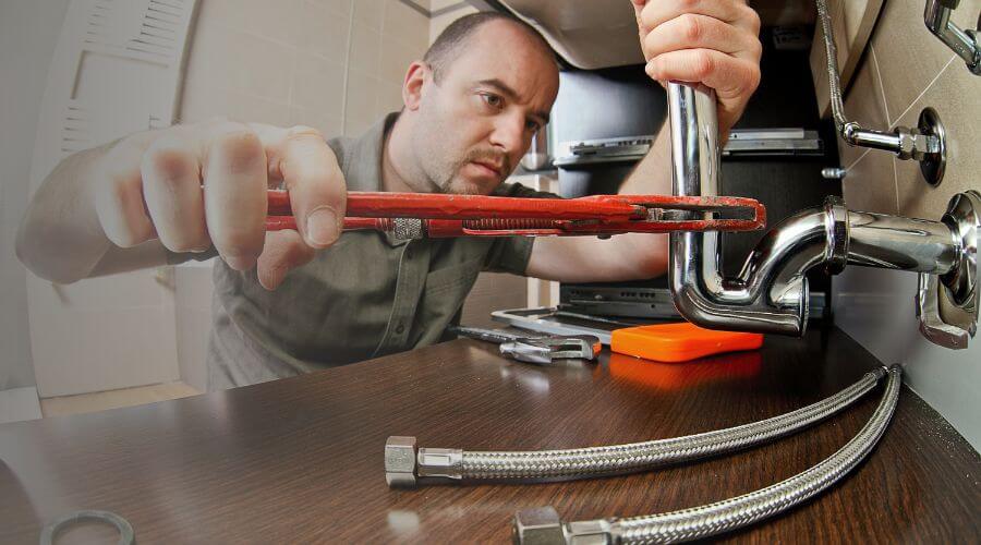 Expert burst pipe repair services in New Geneva, PA